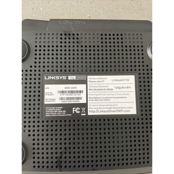 Linksys EA8300 Max Stream Dual Band Wireless Router Ac2200 no cable untested - Picture 5 of 8